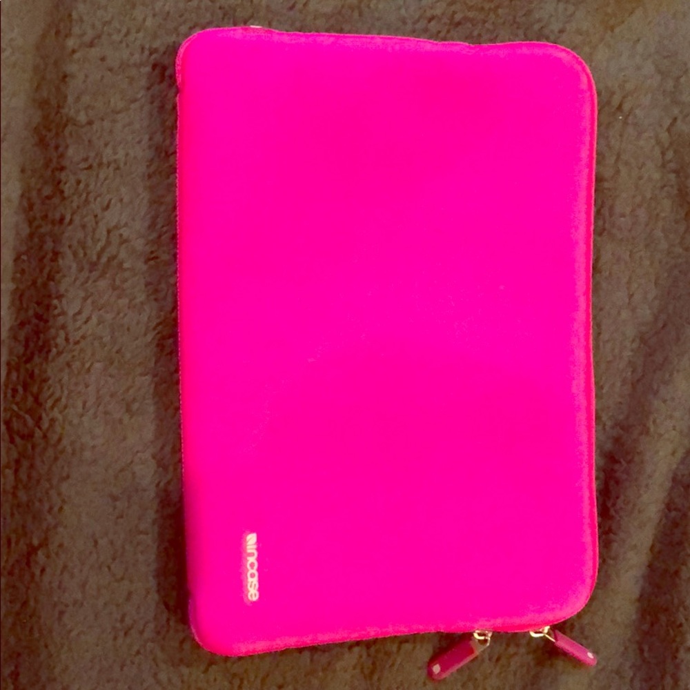 Incase hot pink faux fur Mac book pro case